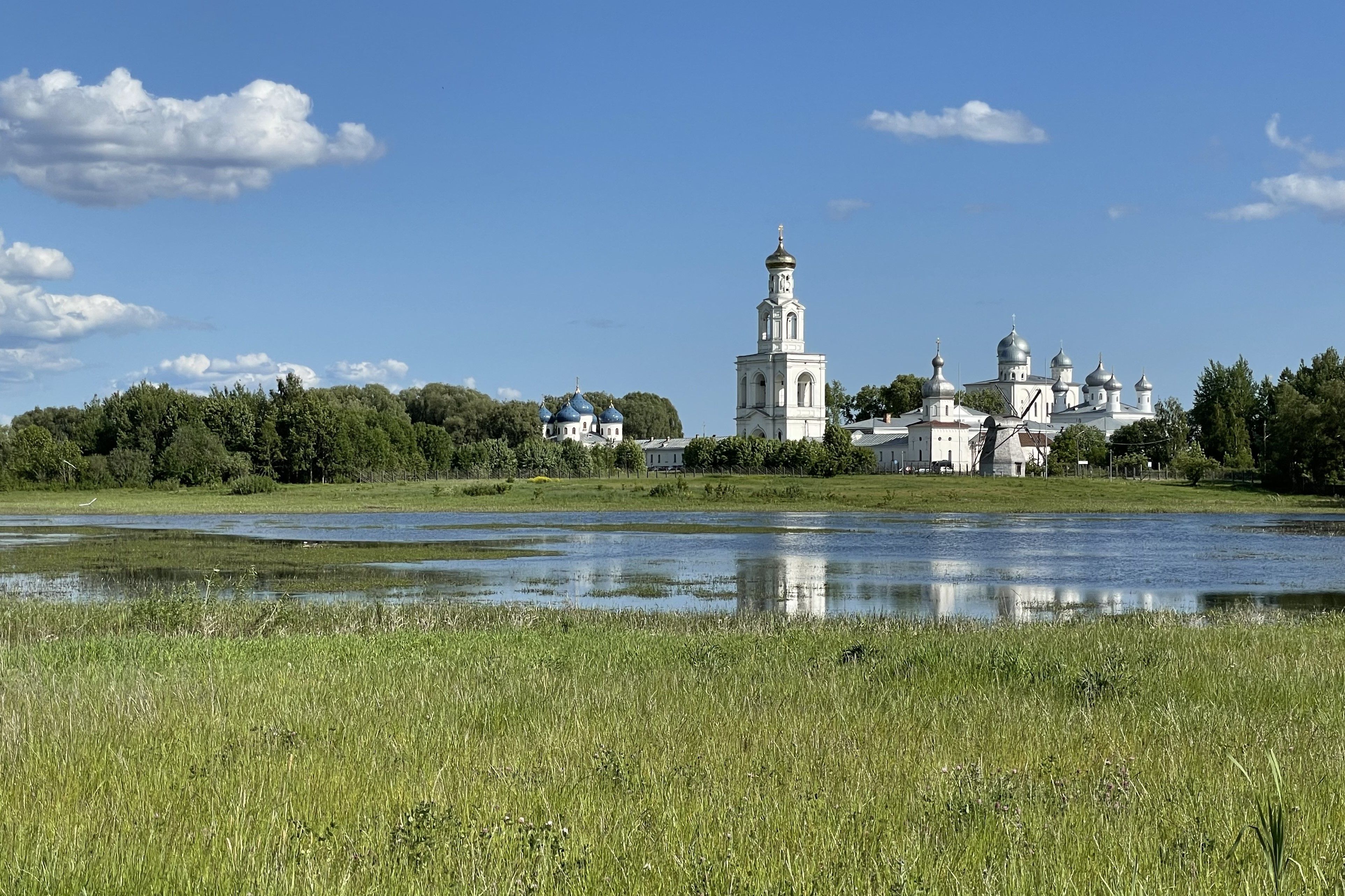 Новгород